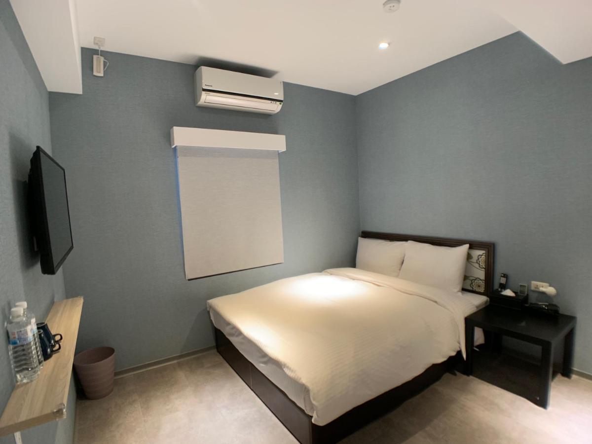 Donni Room For Rent Тайбэй Экстерьер фото